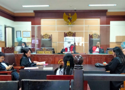 Tuntut 2,5 Tahun Penjara, Kasus Penipuan dan Penggelapan