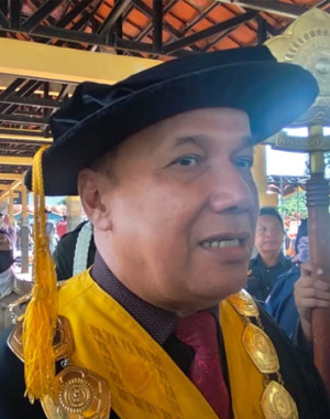 Wisudawan Profesi Insinyur Pada Wisuda UNSRI Yang Ke-166